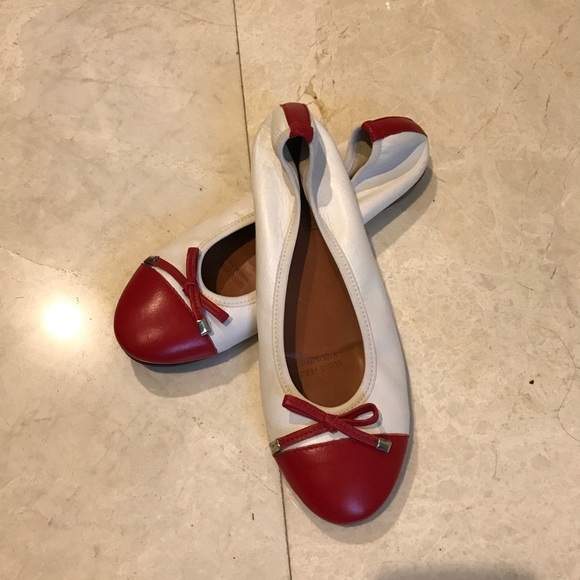 ITALIAN RED AND WHITE BALLERINAS - Picture 1 of 3